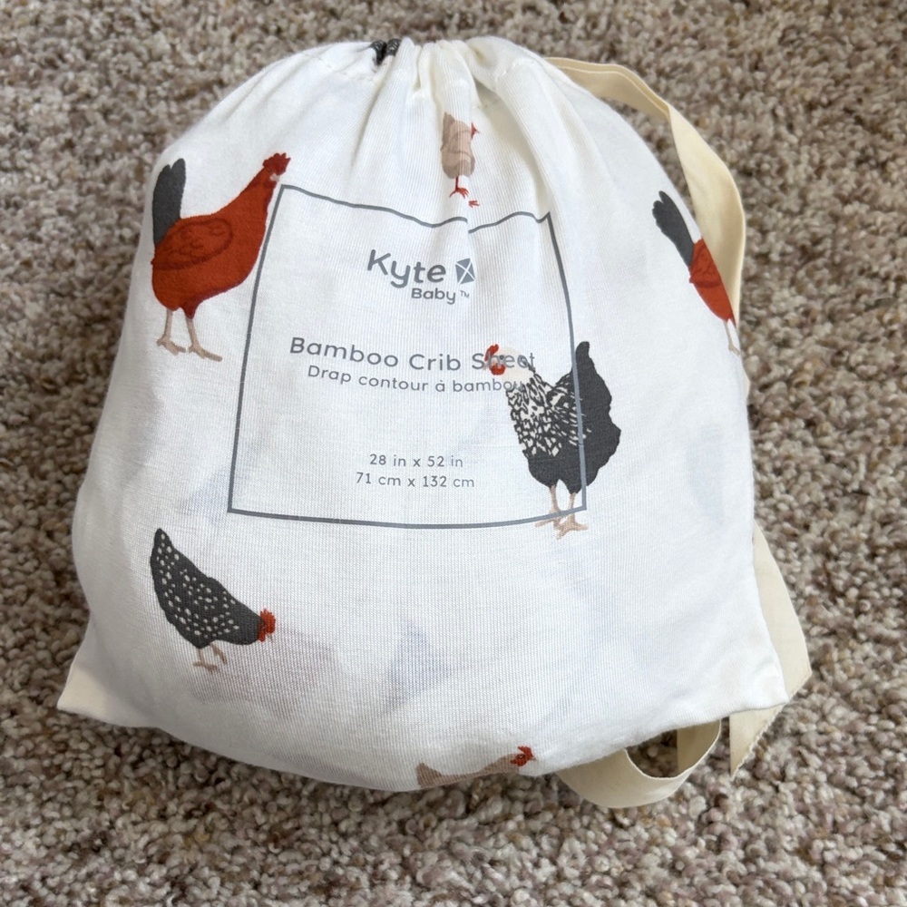 Kyte Baby Cream Bamboo Crib Sheet with Chicken Print chick